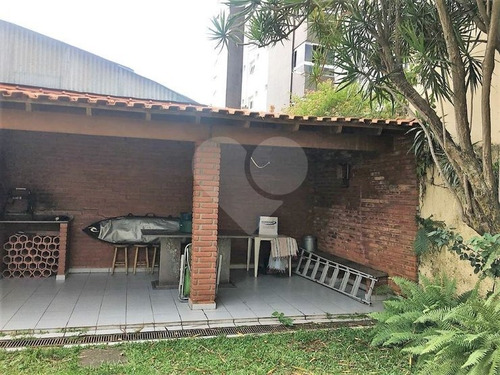 Linda Casa Com Muito Espaço, Suite, Sala De Estar, Sala De Jantar, Copa E Quintal Amplo . - 3-im309607