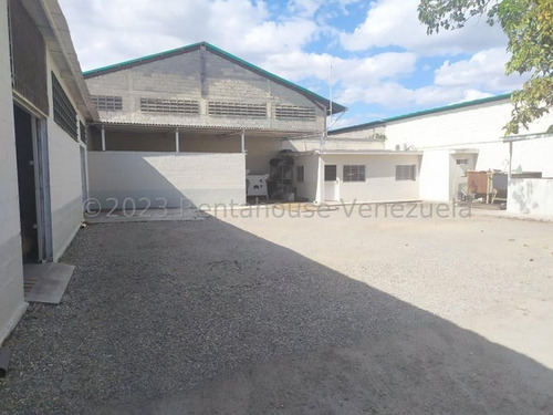 Galpón En Venta Zona Industrial 1 Barquisimeto Kenlimar Nieto 23-22033