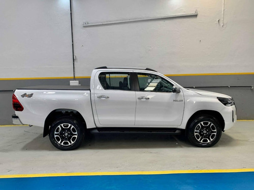 Imagem 5 de 13 de Toyota Hilux 2.8 Diesel Cd 4x4 Automático 2021 Zero 0 Km