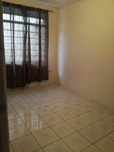 Imagen 2 de 5 de Apartamento Independiente 1 Dormitorio Con Parqueo Bajo Techo