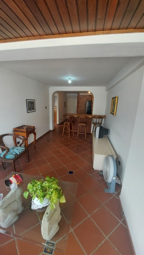 Imagen 7 de 13 de Se Ofrece Apartamento De Oportunidad