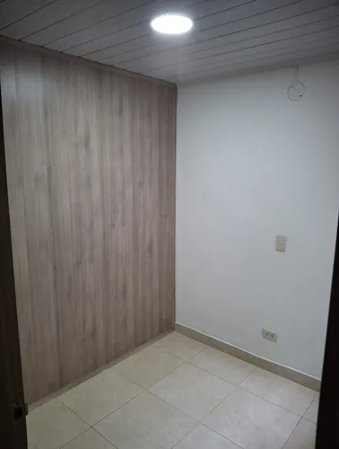 Casa 3 Niveles, Conjunto Cerrado