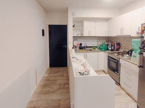 Imagen 2 de 29 de Muy Lindo Departamento De 3 Ambientes Con Jardín Y Parrilla En Venta En Pilar!!
