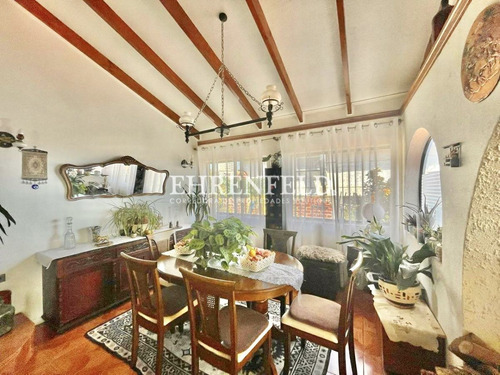 Casa En Venta De 3 Dorm. En Concón