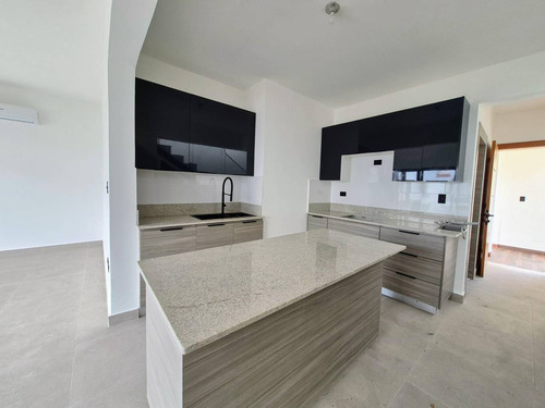 Apartamento Penthouse En Alquiler En Vistaca, Punta Cana, 2h
