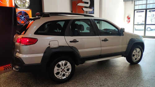 Fiat Palio 1.6 Adventure Etorque 2011