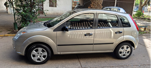 Ford Fiesta 1.6 Ambiente Mp3