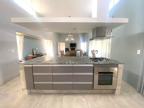 Venta Casa Minimalista En Fincas De San Vicente