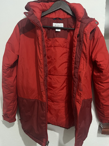 Chamarra Columbia Roja Acolchada Talla L (14-16) Niño (Usado)