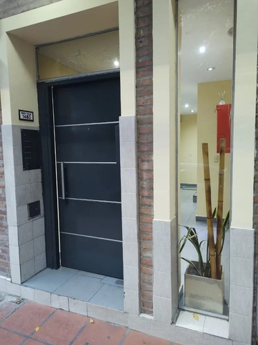 Imagen 2 de 13 de Departamento En Venta, Moron, Monoambiente Zona Tribunales