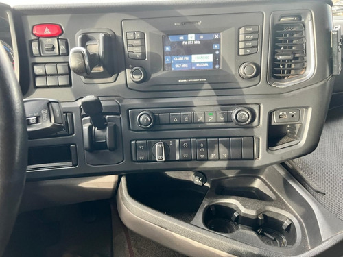 Scania R 450 6x2 2021.