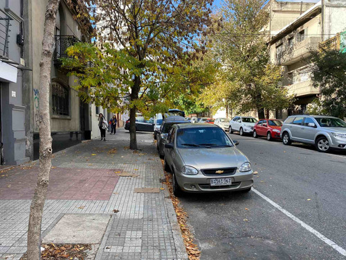 Local En Alquiler Tres Cruces , Cordon