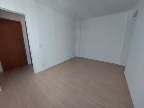 Imagem 3 de 23 de 2 Quartos, Elevador Em Contagem - 889