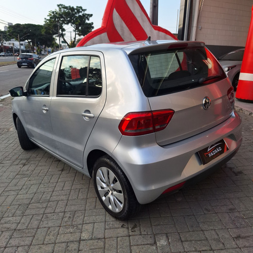 Volkswagen Fox 1.0 Trendline Total Flex 5p