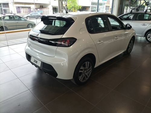 Imagen 14 de 17 de Peugeot 208 1.6 Feline Tiptronic - Avec Peugeot