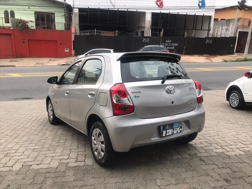 Etios 1.5 Xs 16v Flex 4p Automático