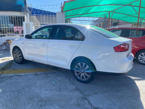 Imagen 4 de 9 de Seat Toledo 2015 1.2 I- Tech Mt