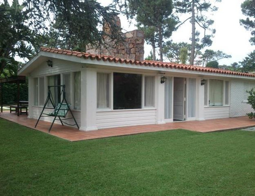 Imagen 5 de 13 de Casa En Alquiler Por Temporada De 4 Dormitorios En Playa Mansa