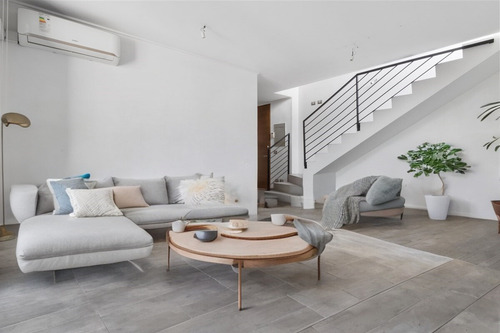 En Venta Penthouse Duplex 3 Dorm. Family Room Gran Terraza