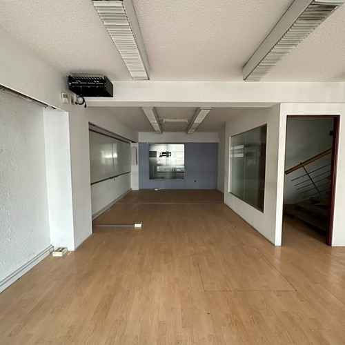 Alquiler Oficinas En 18 De Julio.