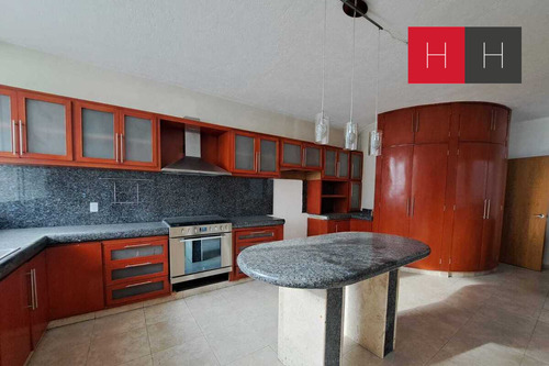 Casa En Venta En Puebla, Fuentes De Moratilla