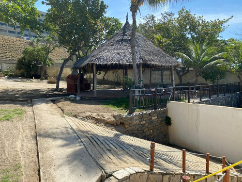 Imagen 29 de 29 de Apartamento En Venta Playa Grande. Mls #23-1619. Yolanda Goncalves