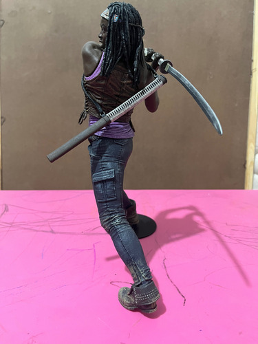Michonne The Walking Dead Mcfarlane Deluxe 25cm (Usado)