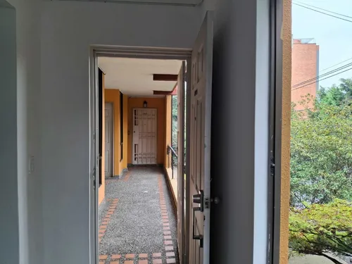 Apartaestudio En Venta, Simón Bolívar. Laureles Solo Contado.