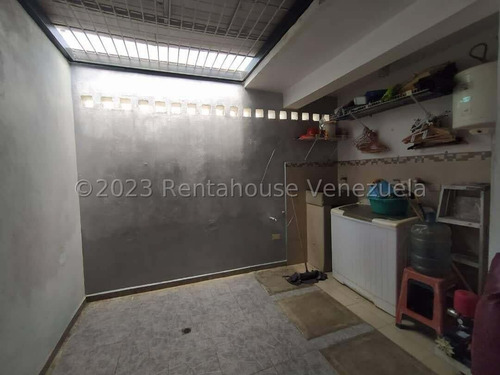 Excelente Oportunidad De Inversión En Casa Dúplex En Venta En La Urb Terraza De Ensenada Barquisimeto Rah Ve