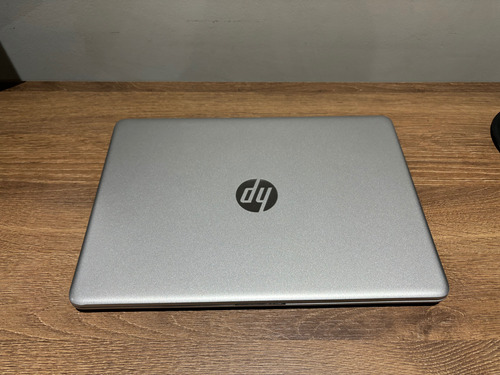 Portatil Hp14 - Core I5-10 - Ram 8 Gb - Disco 256 Gb + Mouse