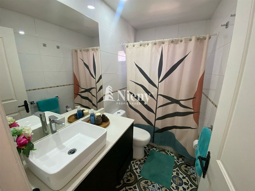 Casa Un Piso 5d 3b En Condominio, Venta San Juan Machalí
