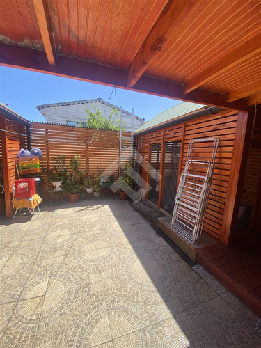Casa En Venta Villa Los Héroes De 2 Dorm. En Maipú