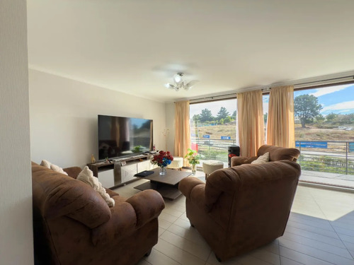 Townhouse En Lomas San Andrés
