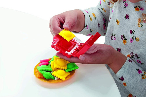 Imagen 4 de 5 de Play Doh Maquina Pasta Fabrica Masa Moldear Plastilina Juego