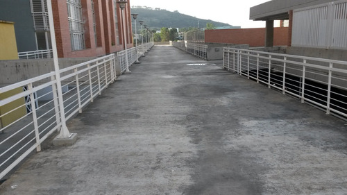 Imagen 8 de 11 de Apartamento A Estrenar