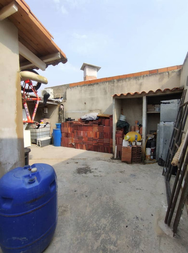 Nathaly Bastidas - Casa En Venta Brisas Del Lago 4 Ciudad Alianza - Guacara