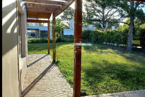 Venta- Casa En Barrio Marinas Del Pilar (acepta Propiedad Caba Parte De Pago)- Pilar
