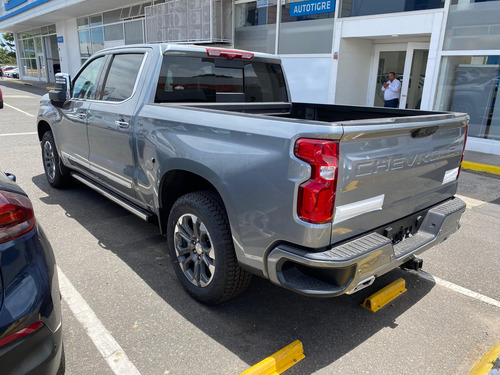 Chevrolet Silverado 5.3 V8 High Country
