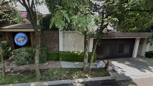 Casa En Bosques De Las Lomas Miguel Hidalgo Cdmx. Remates Exclusivos, Tu Nuevo Hogar Te Espera.