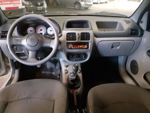 Imagen 8 de 12 de Renault