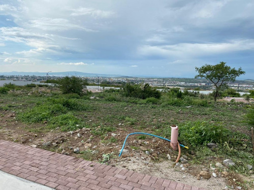 Estupendo Terreno En Ciudad Maderas De 229 M2, Alberca, Gym,