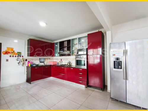 Imagen 12 de 25 de Casa En Venta, 8 Dormitorios Con Piscina, Zona Roca Y Coronado