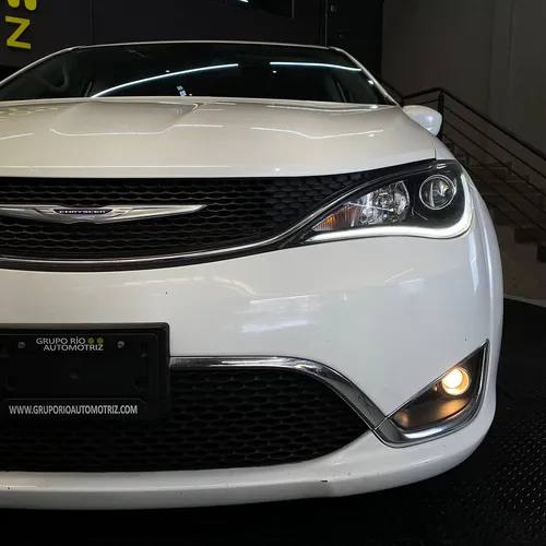 Chrysler Pacifica 2020