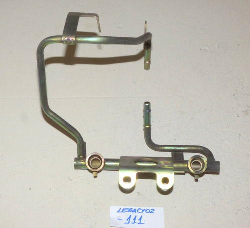 Flautin De Inyeccion Izquierdo Subaru Legacy 2000 Al 2003