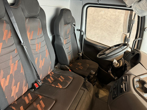 Mb Atego 1719 4x2 Guindaste Munck Argos 20t Cabine 6 Pessoas