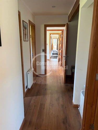 Casa En Venta De 6 Dorm. A Orillas Lago Llanquihue Pto Octay