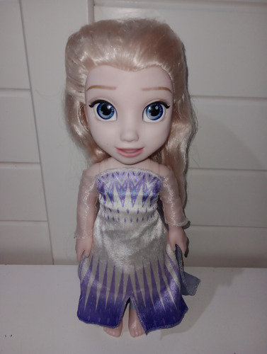 Muñeca Elsa Frozen 2 Con Luces Y Sonido (Usado)