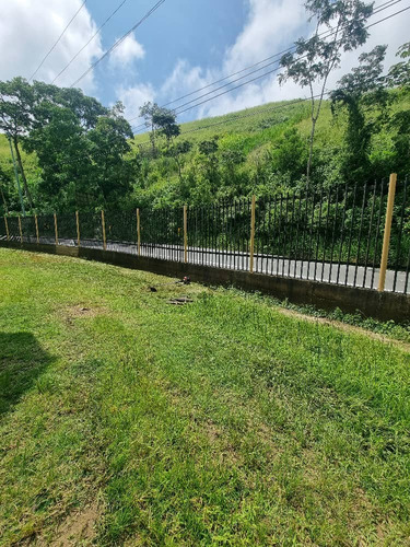 Galpón En Venta En Los Teques