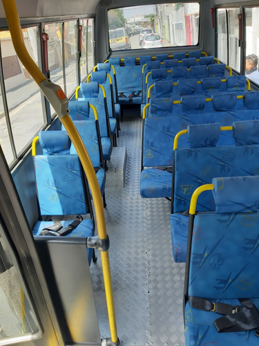 Imagem 8 de 14 de Volare V8 C/38 Lugar Escolar 38 LG Ônibus