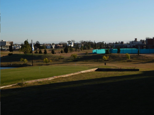Imagen 1 de 3 de Cañuelas Country Golf. Lote En Venta A Metros Del Ingreso Principal